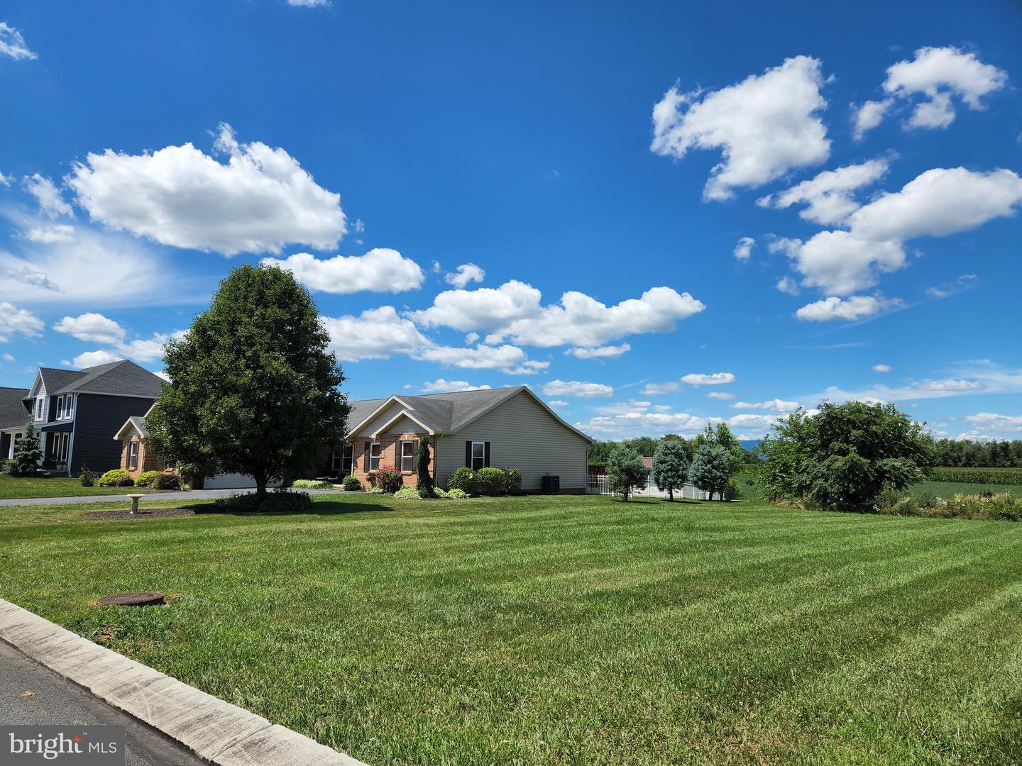5637 Whinstone Way