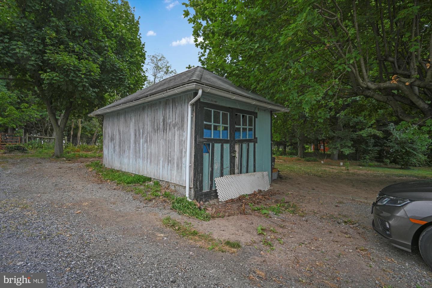 2687 Milton Grove Rd