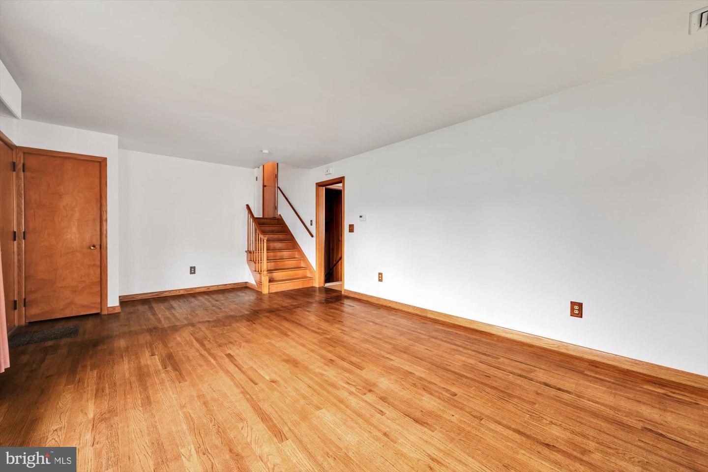 245 Colebrook Rd