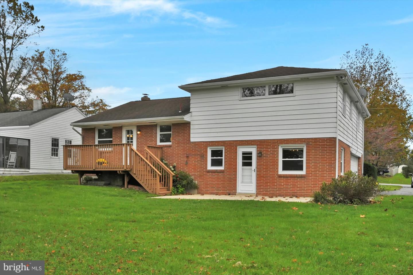 245 Colebrook Rd