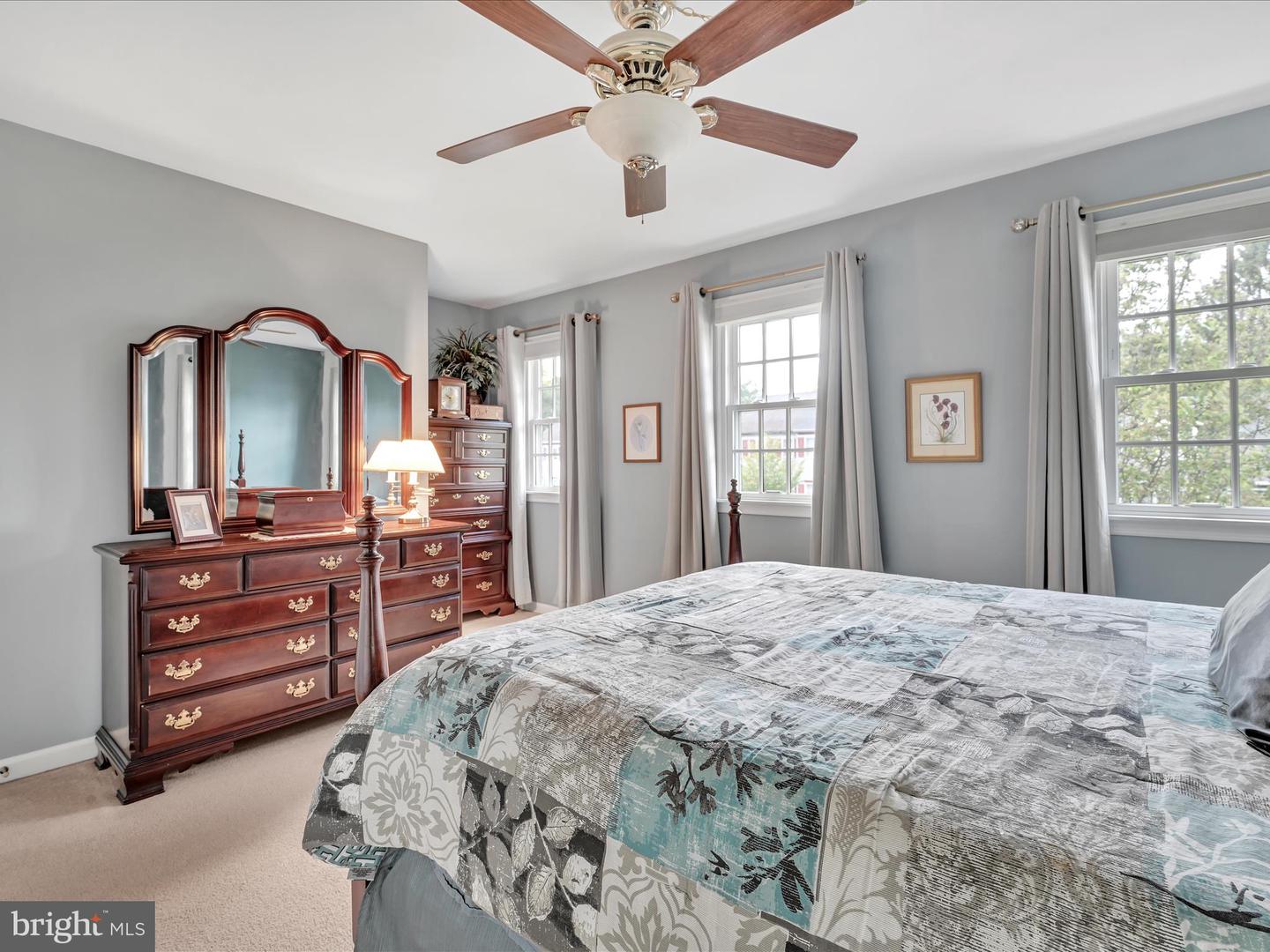 50 Kenbridge Ln