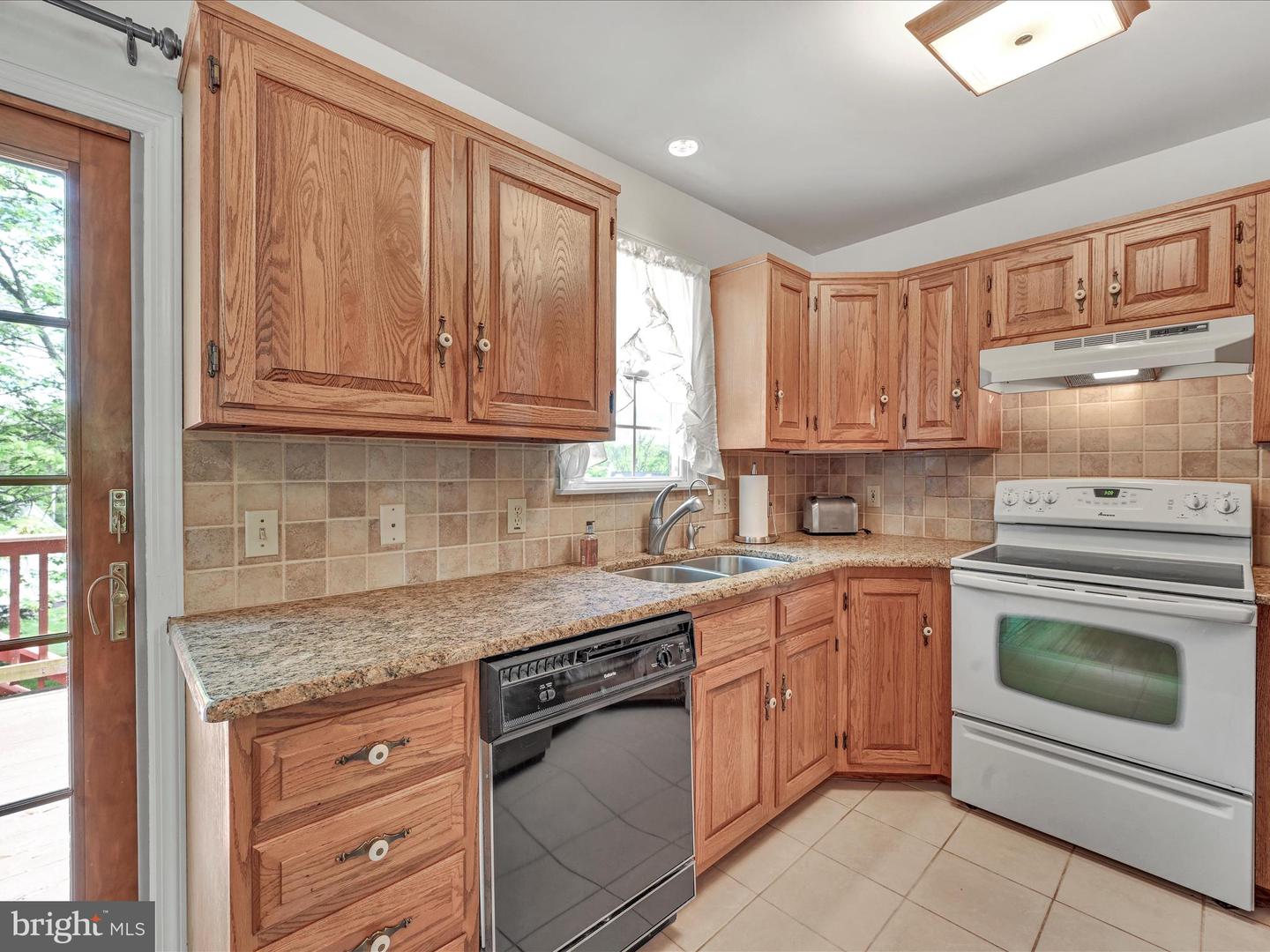 50 Kenbridge Ln