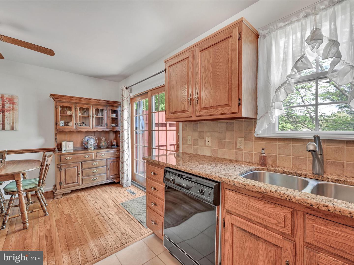 50 Kenbridge Ln