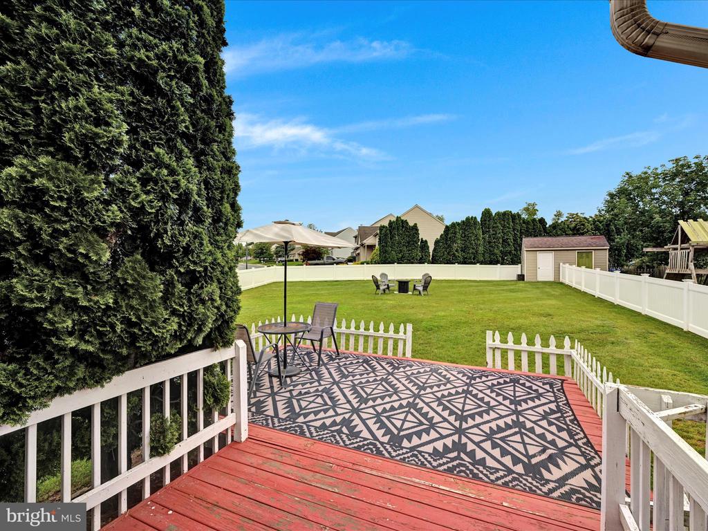 59 Windemere Ct