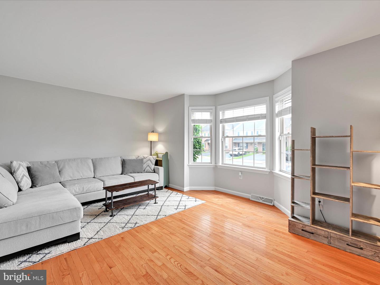 59 Windemere Ct