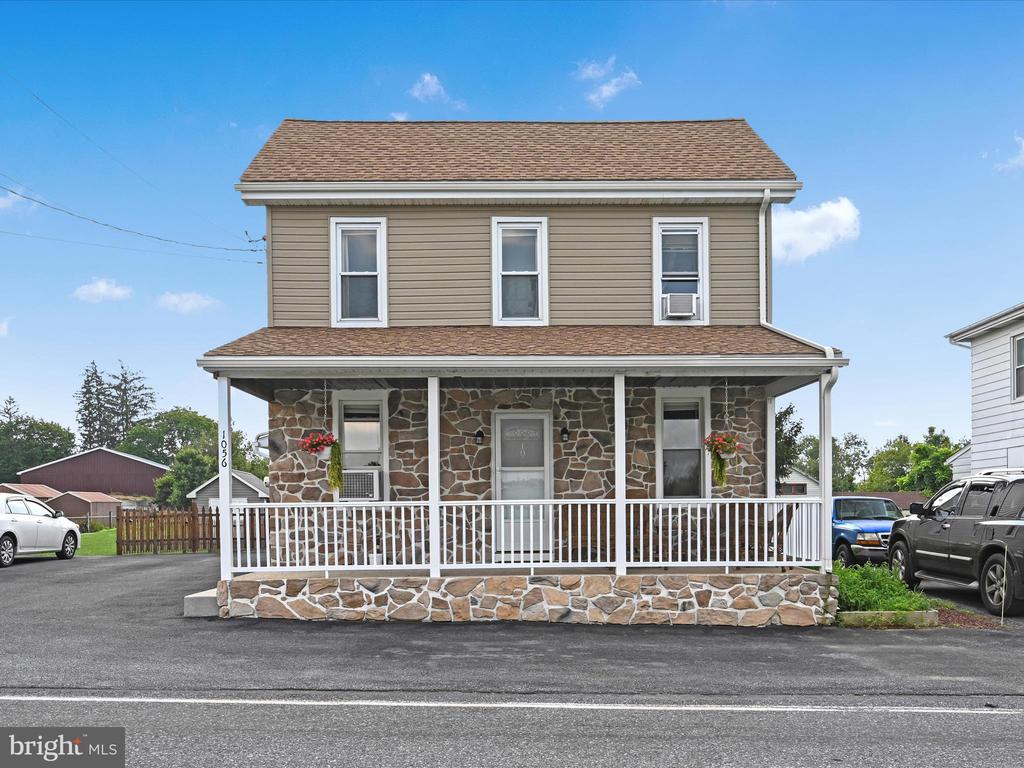 1056 Bellaire Rd