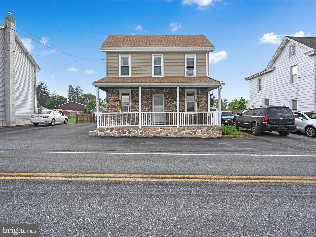 1056 Bellaire Rd