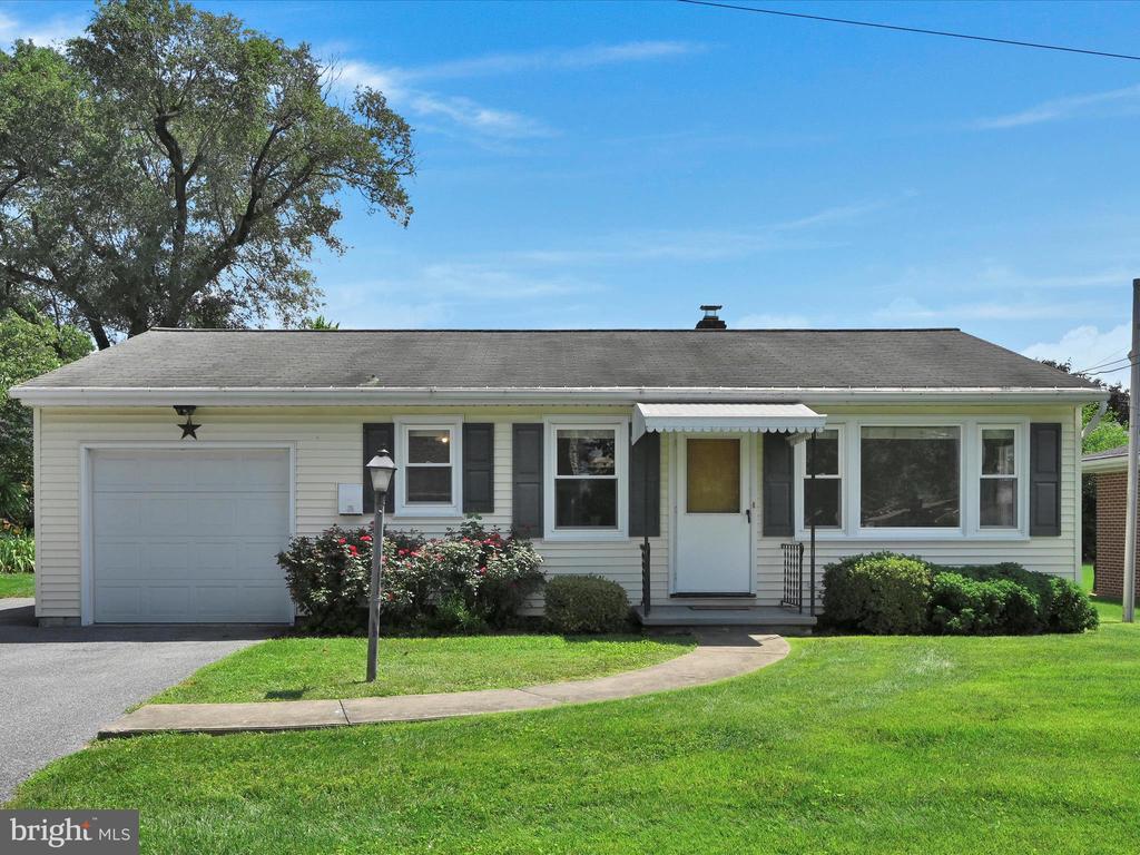 75 Circle Dr