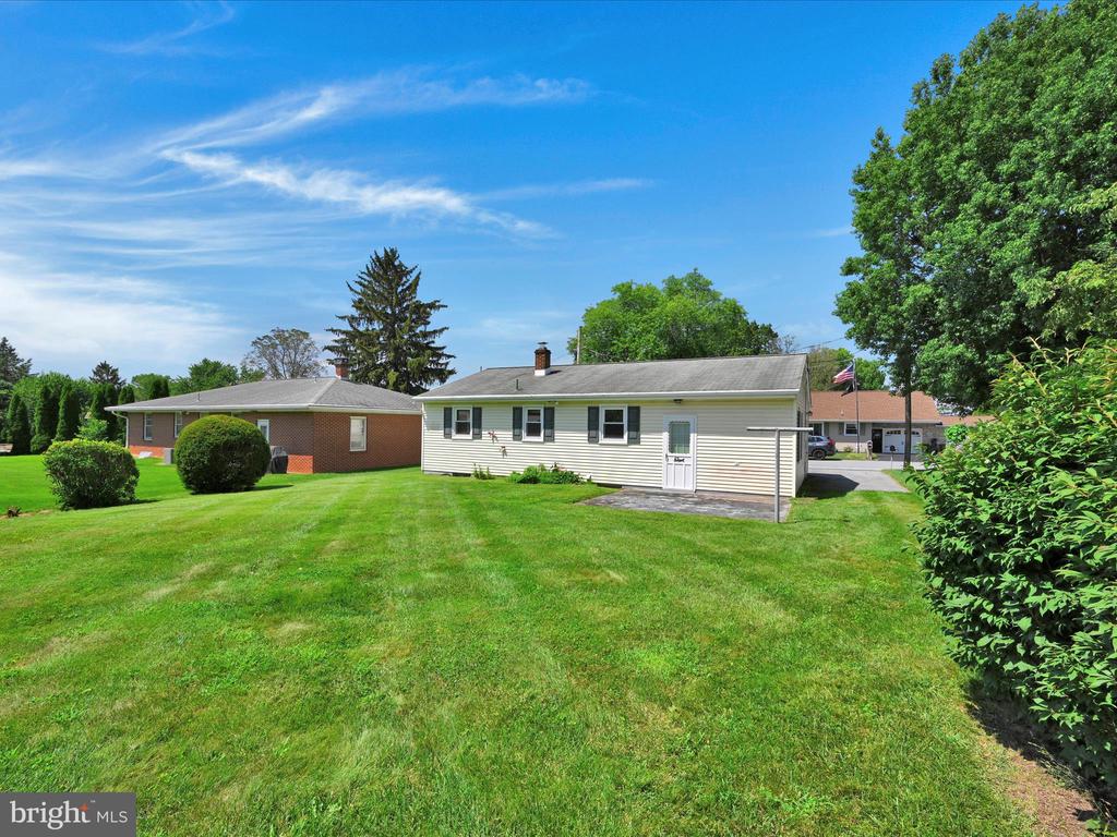 75 Circle Dr