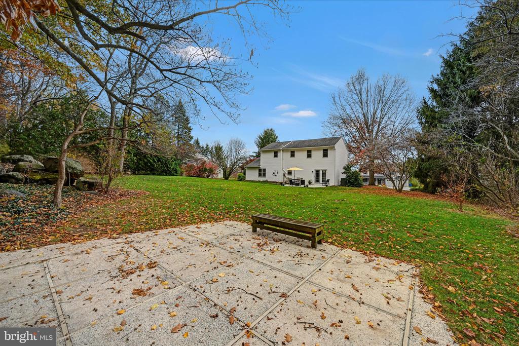 242 PERSIMMON LANE