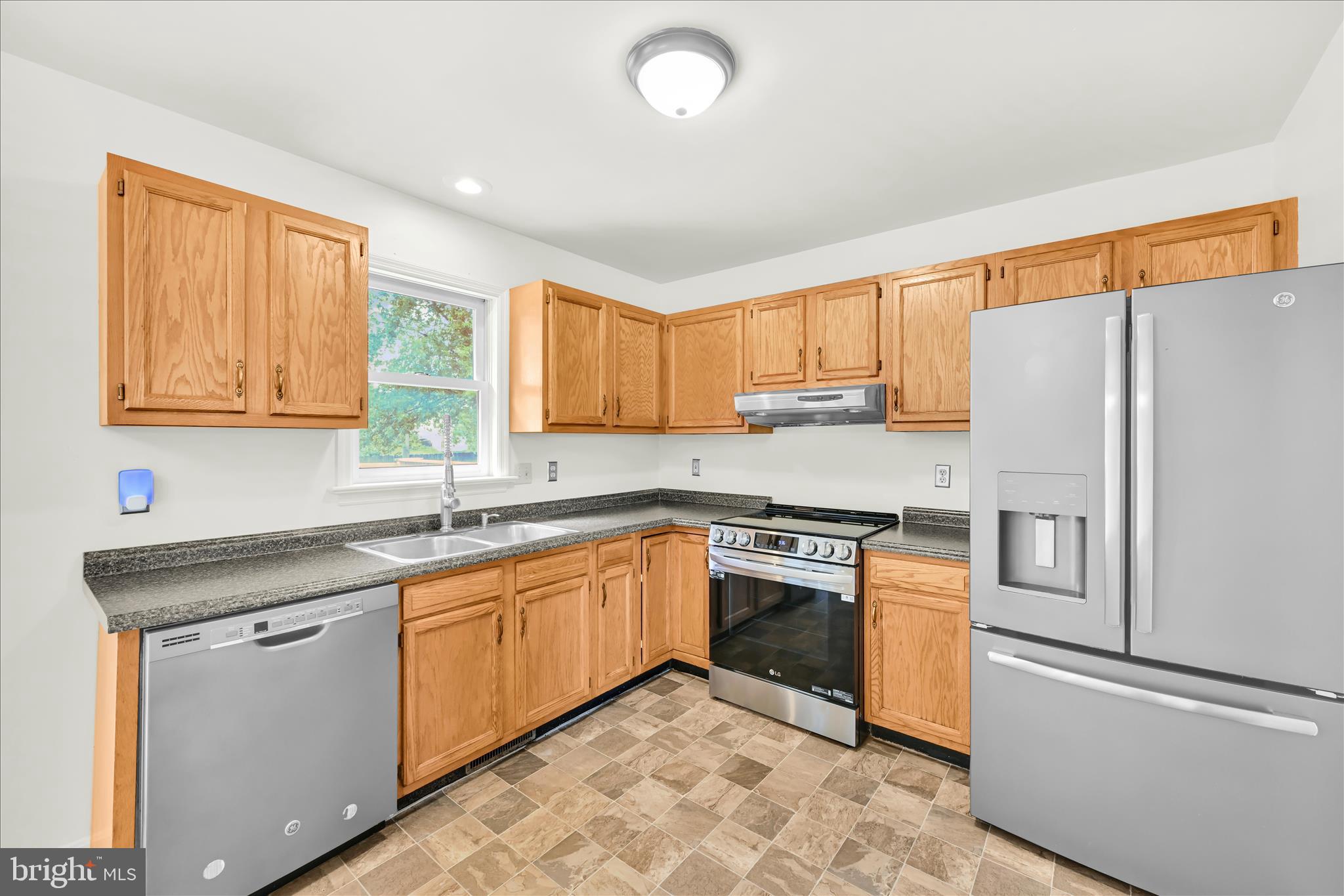 101 FOXCHASE DRIVE