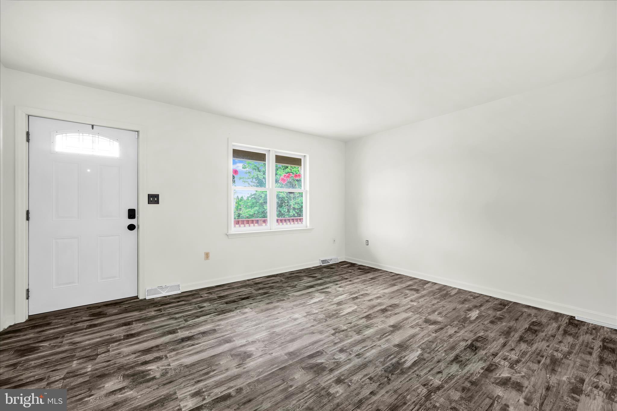 101 FOXCHASE DRIVE
