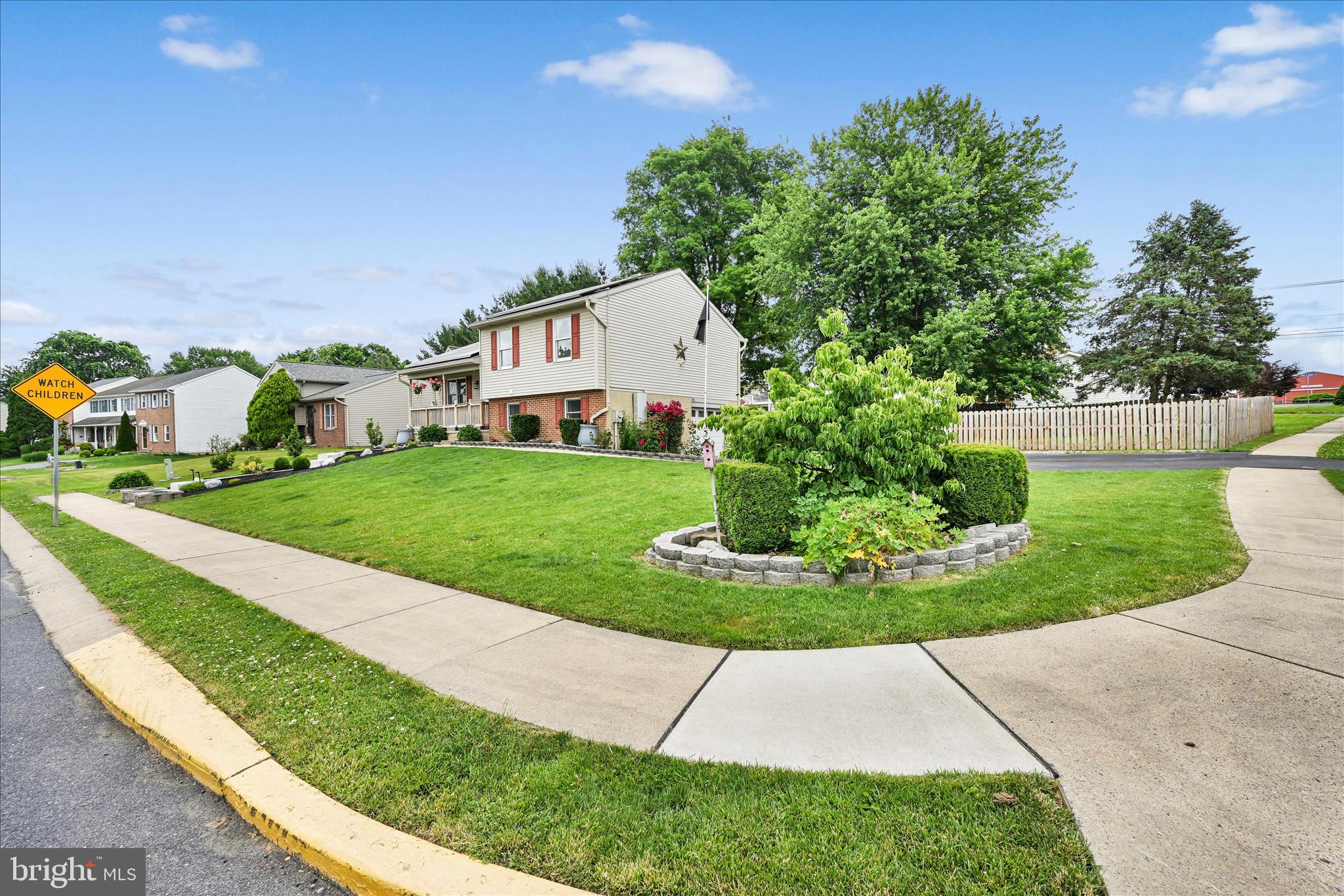 101 FOXCHASE DRIVE