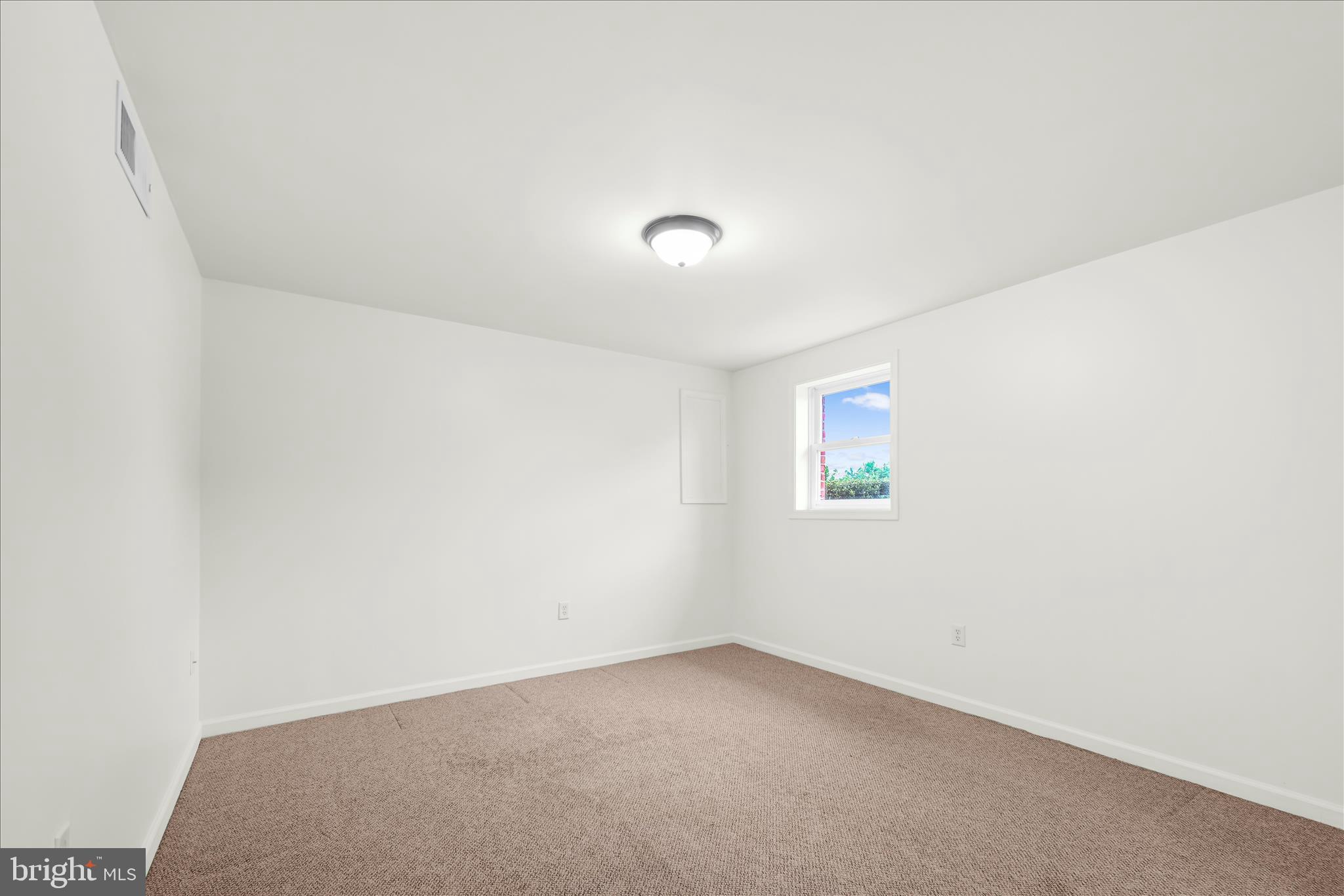 101 FOXCHASE DRIVE