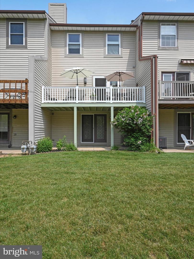 88 Shady Ln