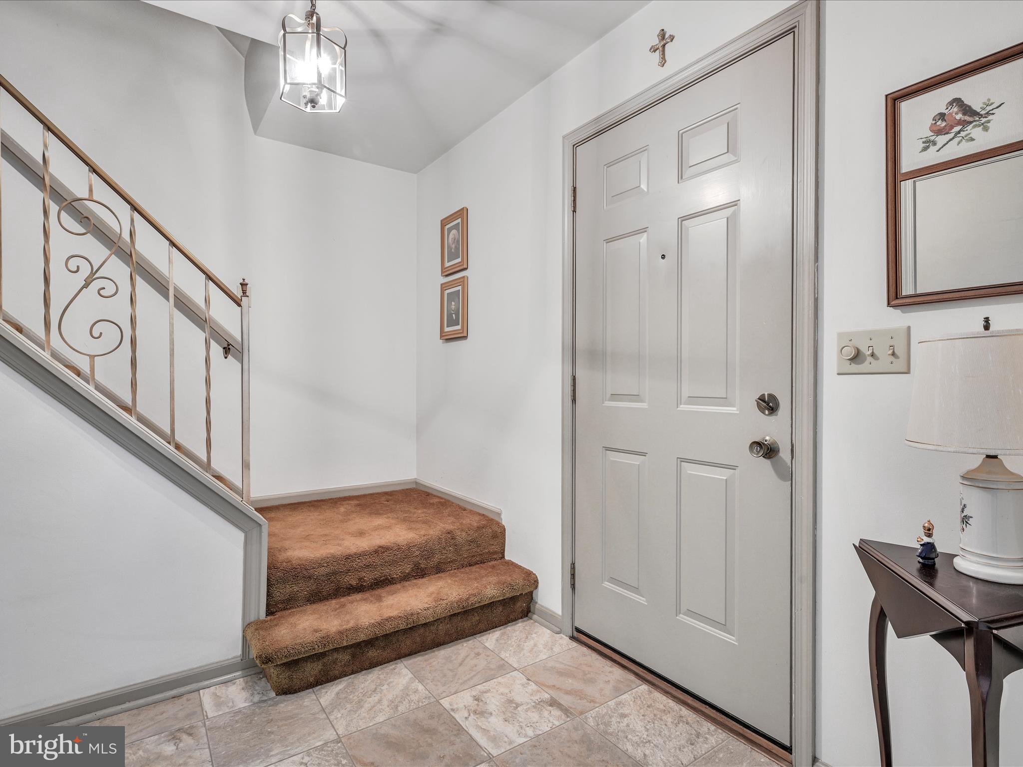 3 Sycamore Ln
