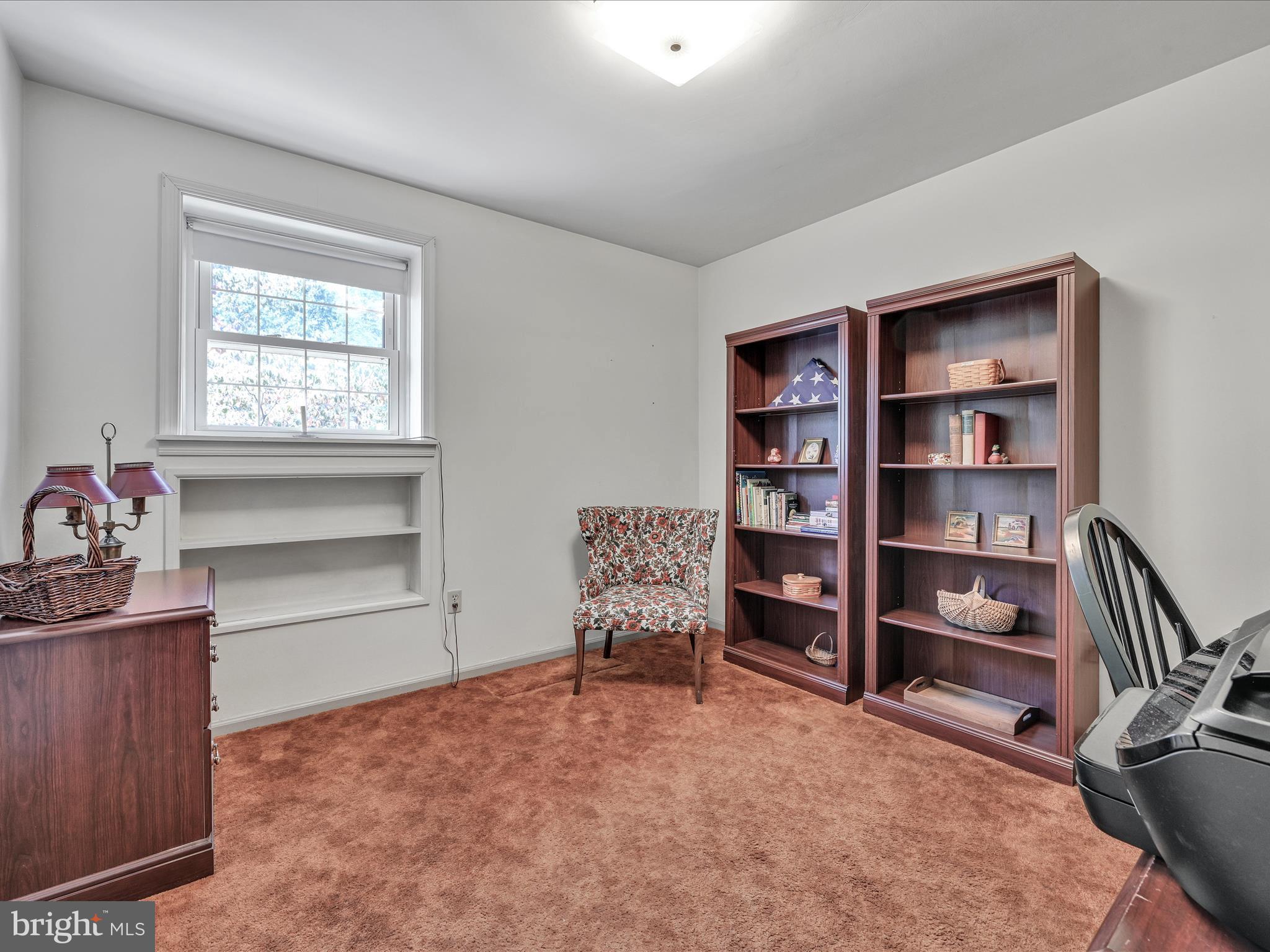 3 Sycamore Ln