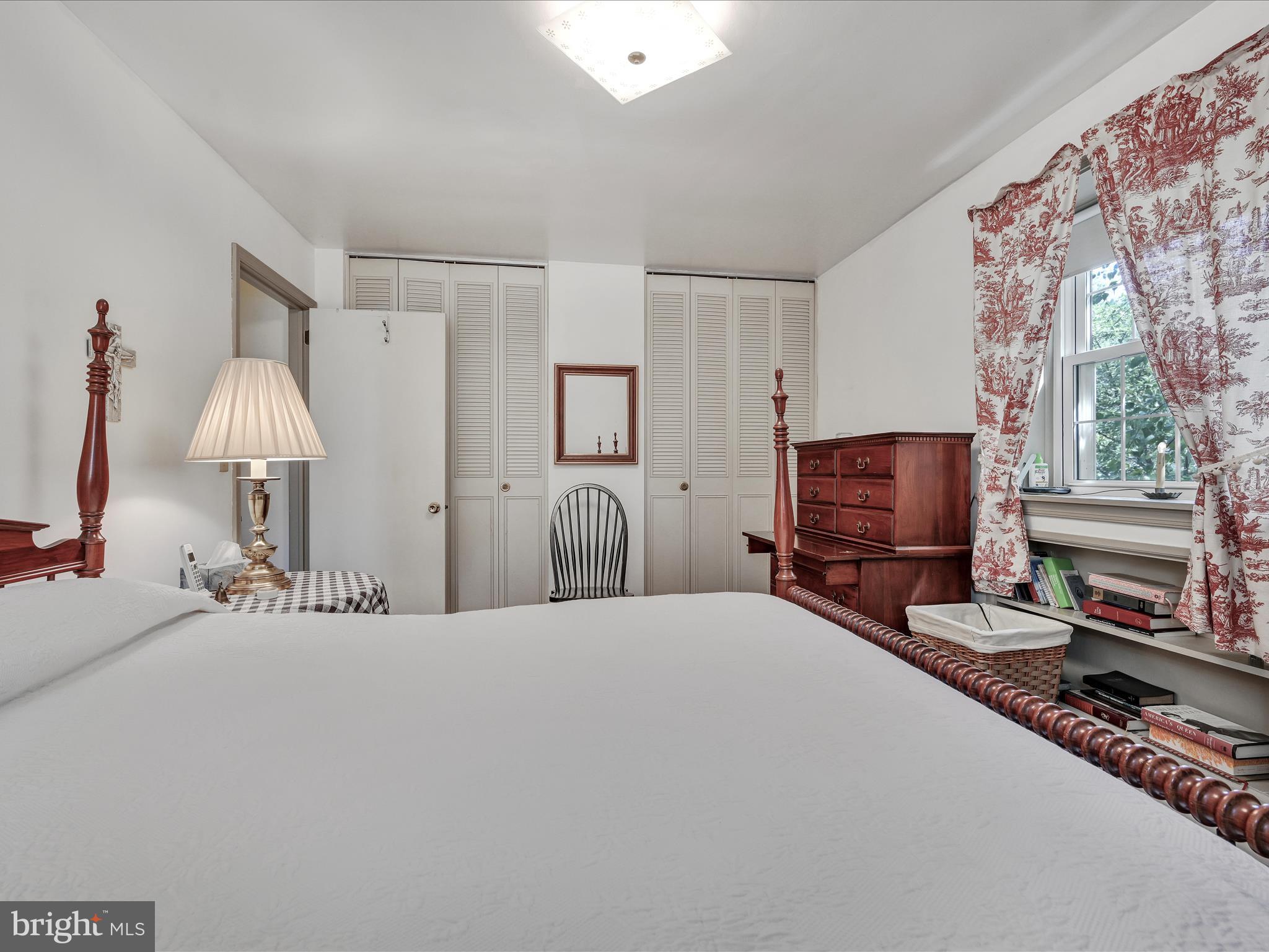 3 Sycamore Ln