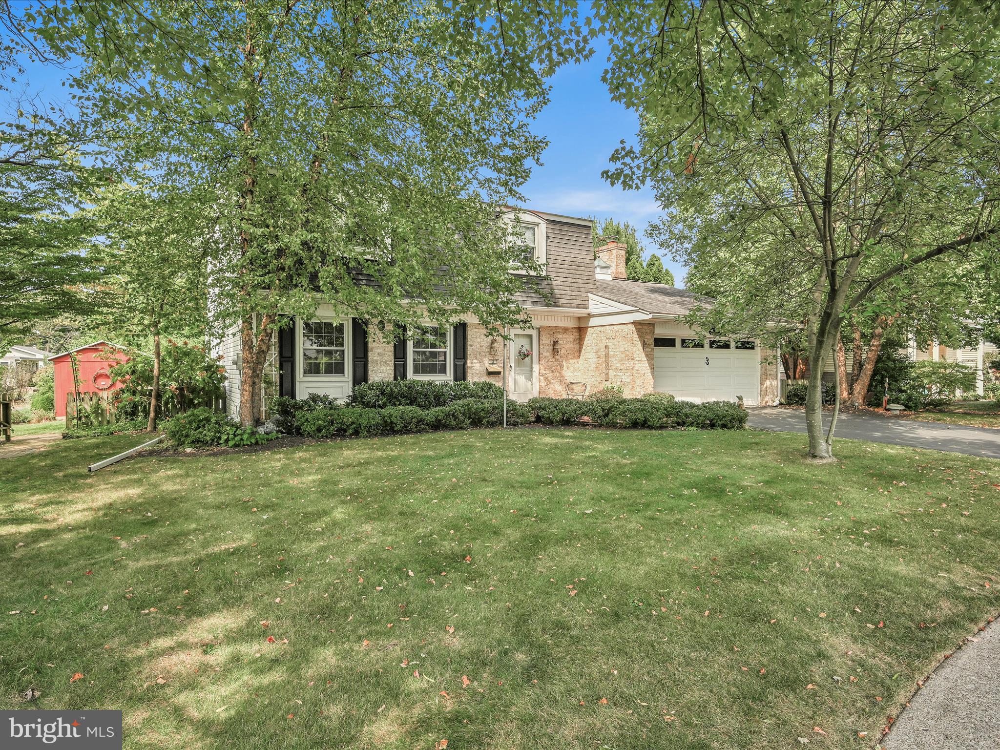 3 Sycamore Ln