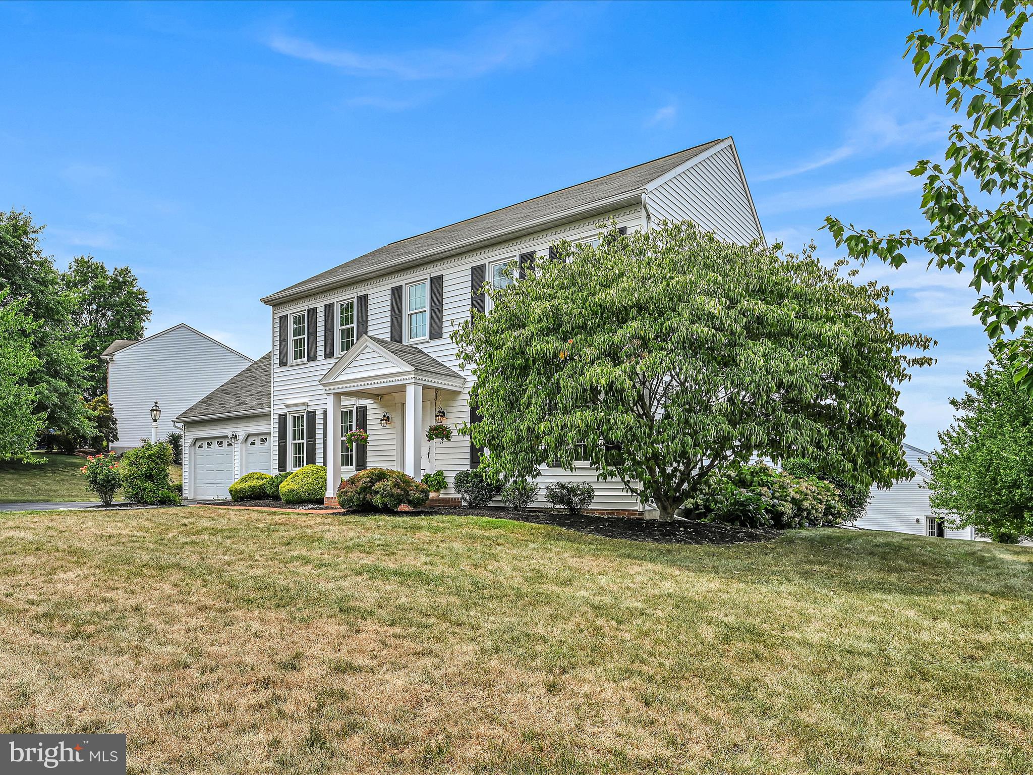 78 English Dr