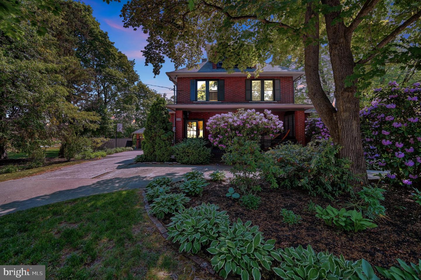 316 N Abington Rd