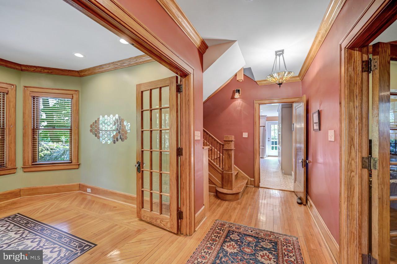 316 N Abington Rd