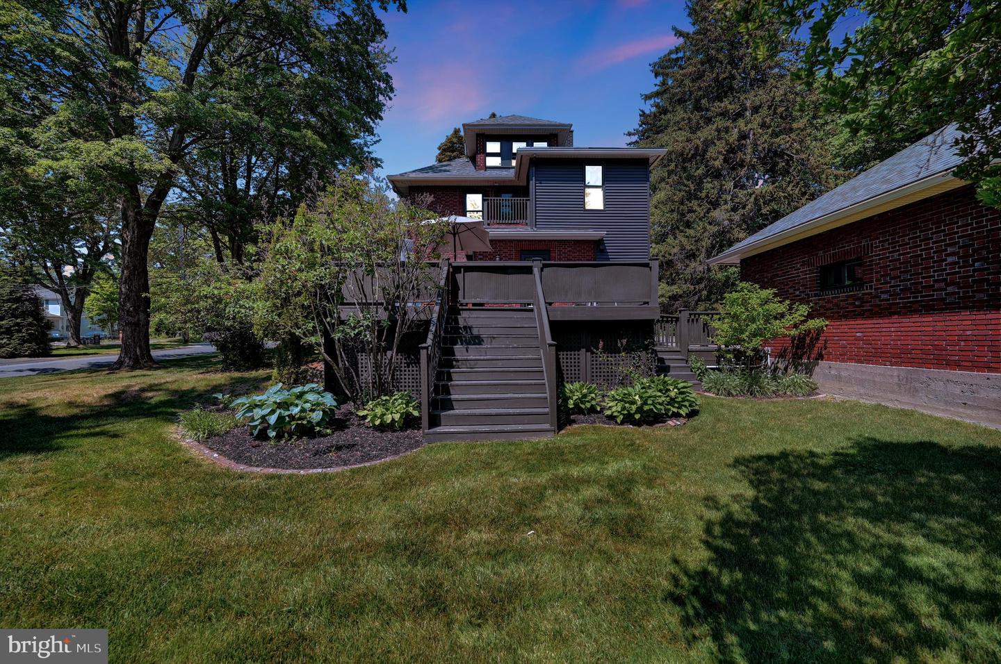 316 N Abington Rd