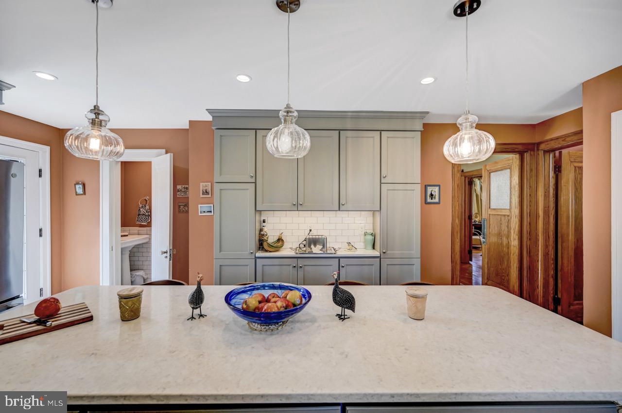 316 N Abington Rd