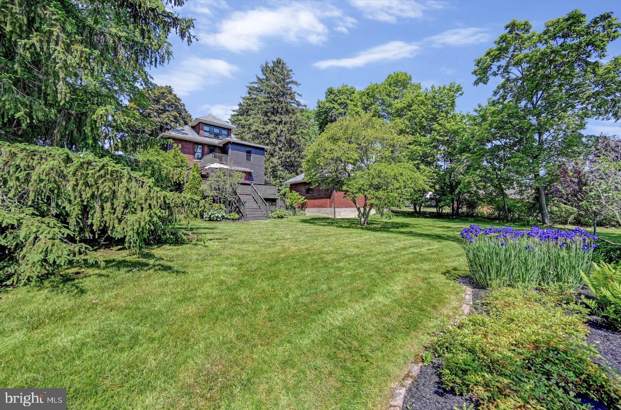 316 N Abington Rd