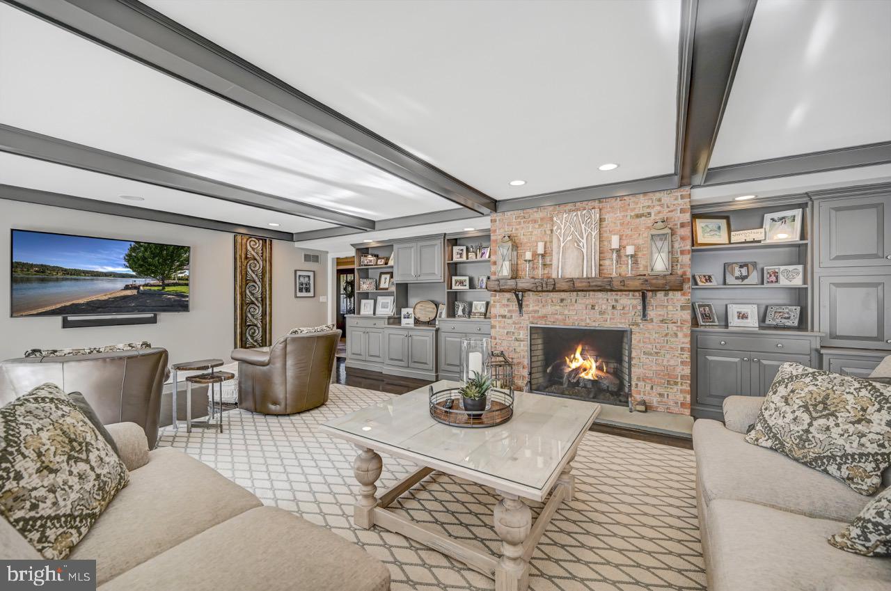 119 Waverly Road