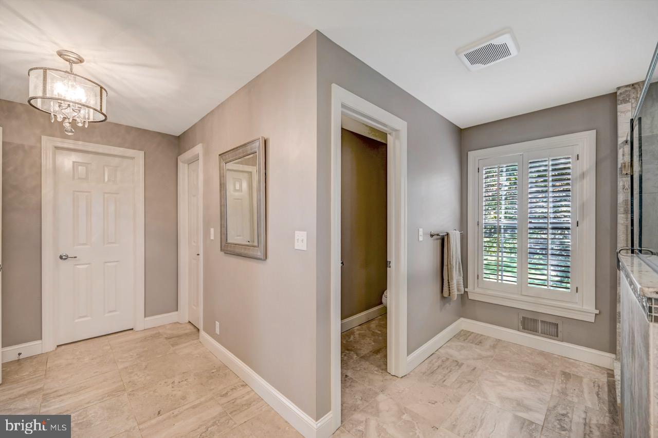119 Waverly Road