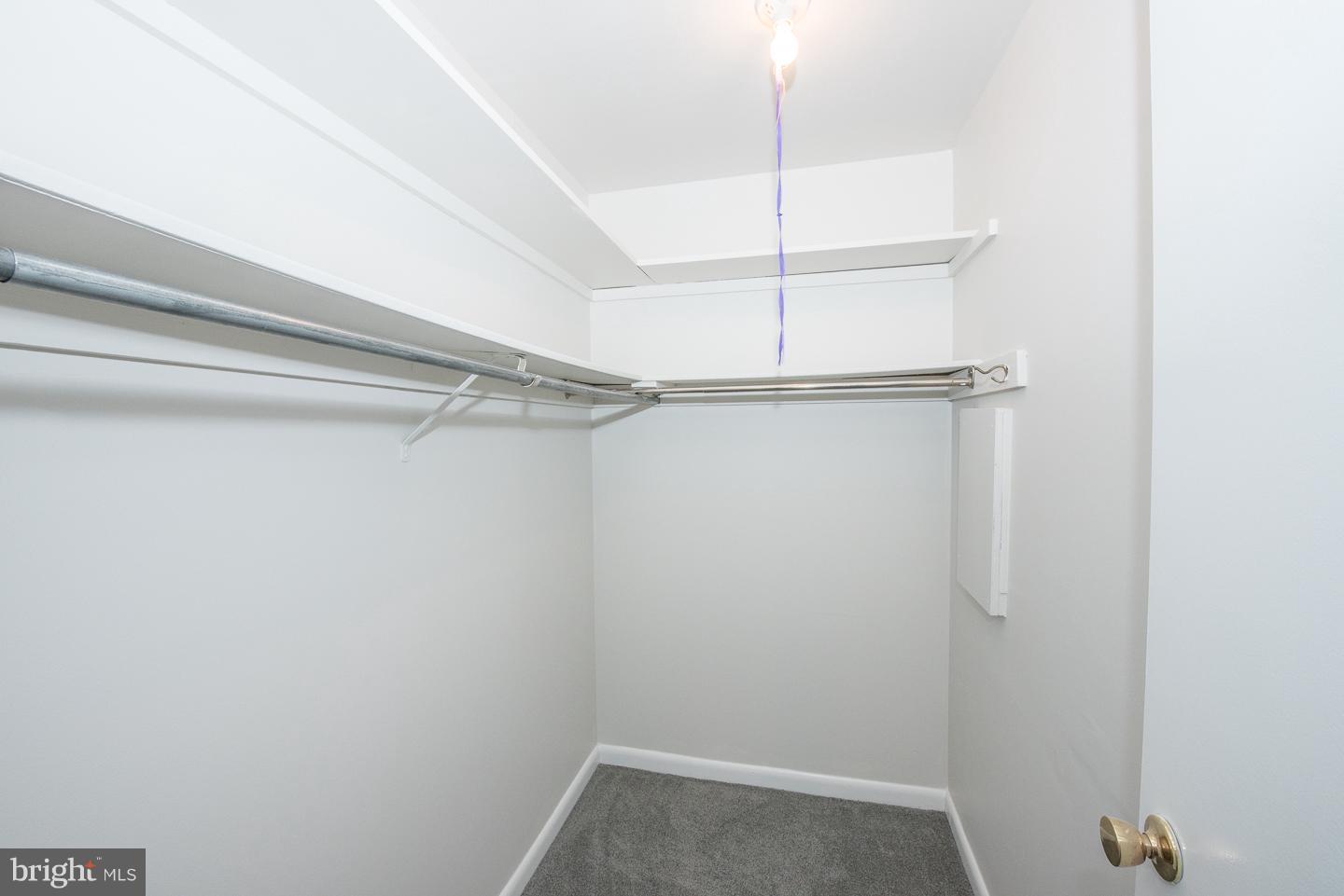 1637 Oakwood Dr #S-108