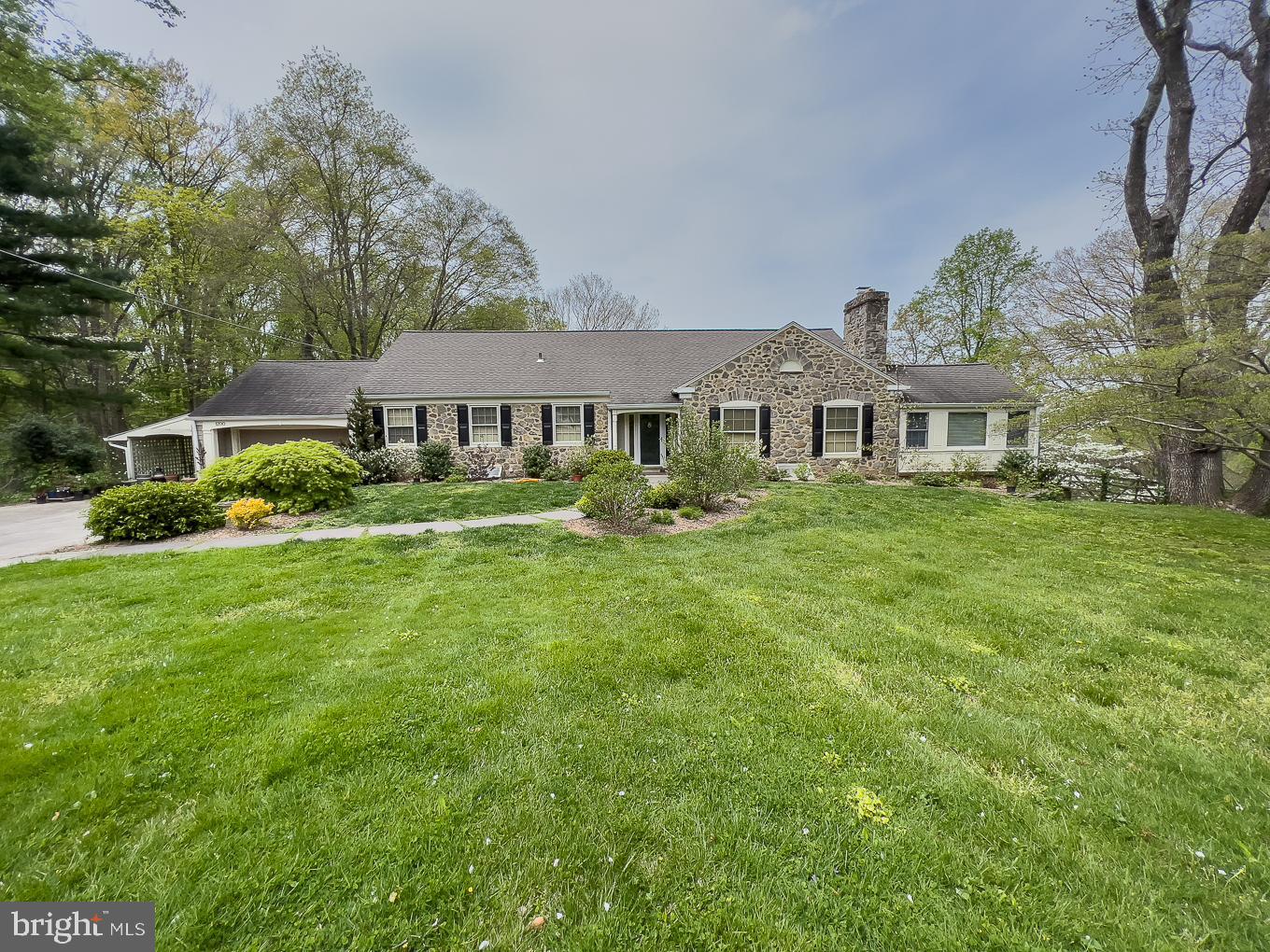 1200 Limberlost Ln