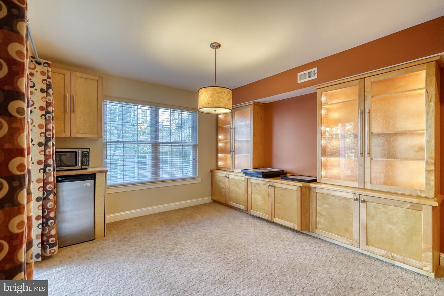 307 Ebony Ct