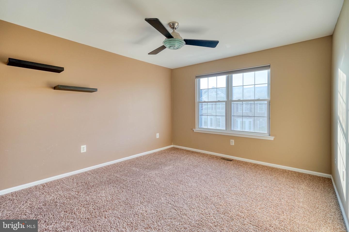 307 Ebony Ct