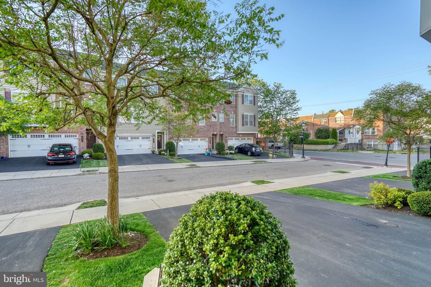 307 Ebony Ct