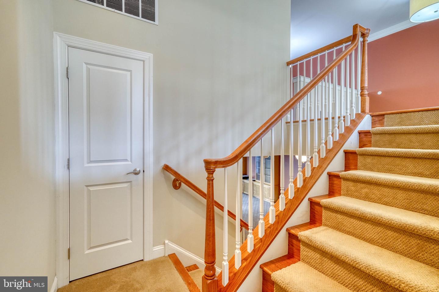 307 Ebony Ct