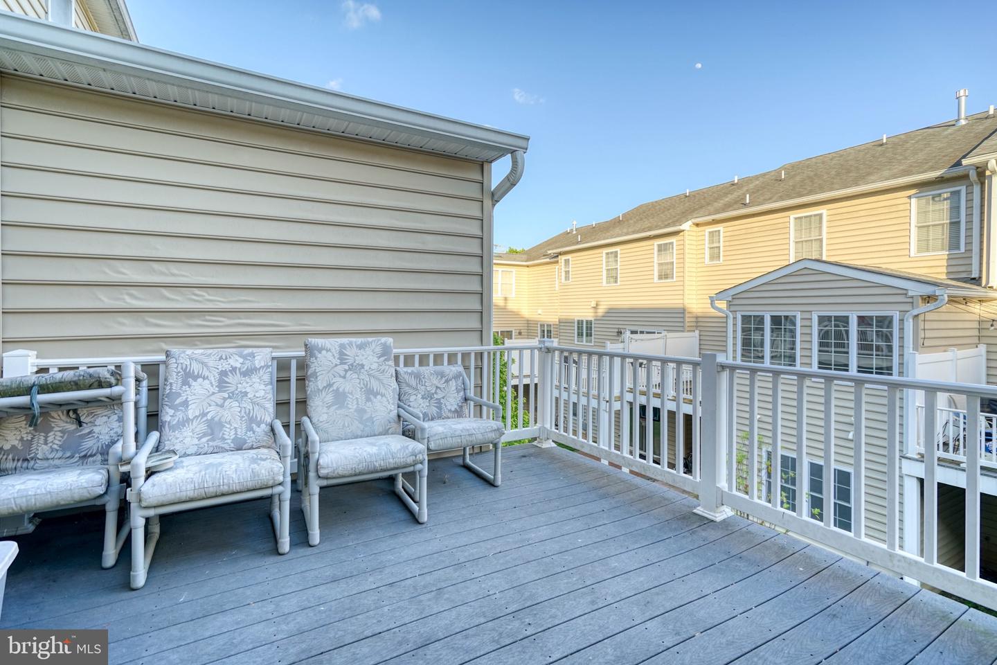 307 Ebony Ct