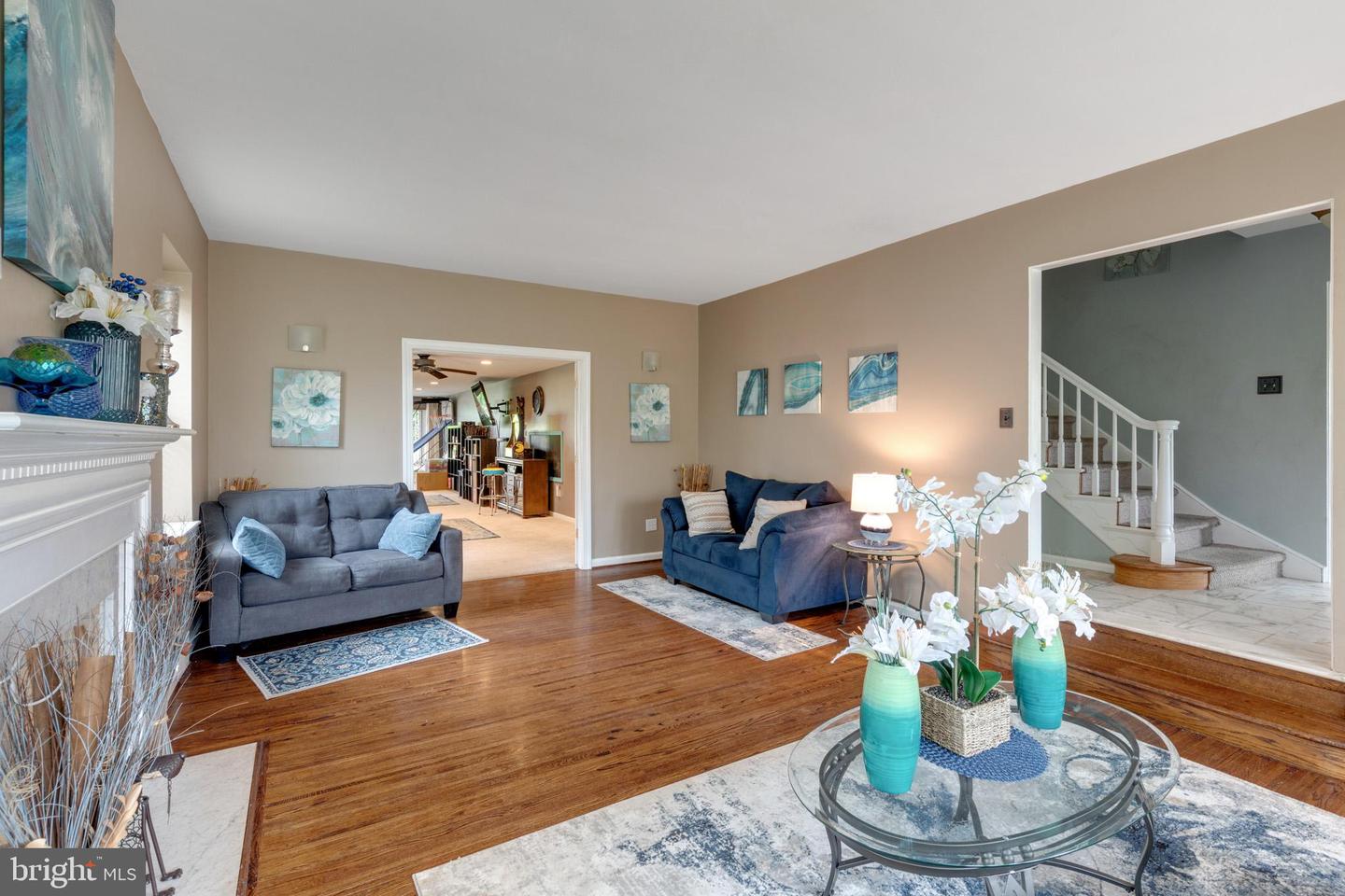 211 Windsor Ave