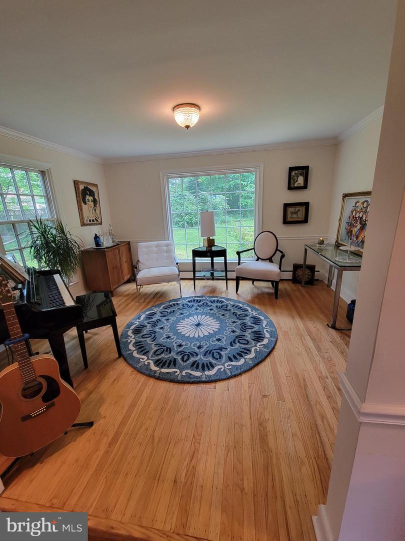 365 Danell Rd