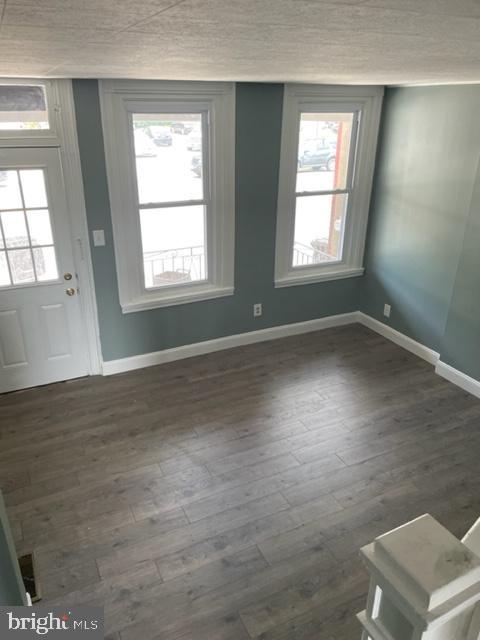 632 E Main St