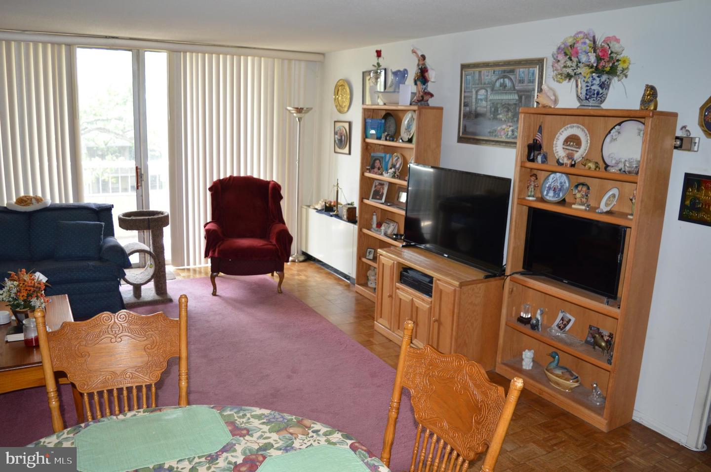 100 West Ave #409-S