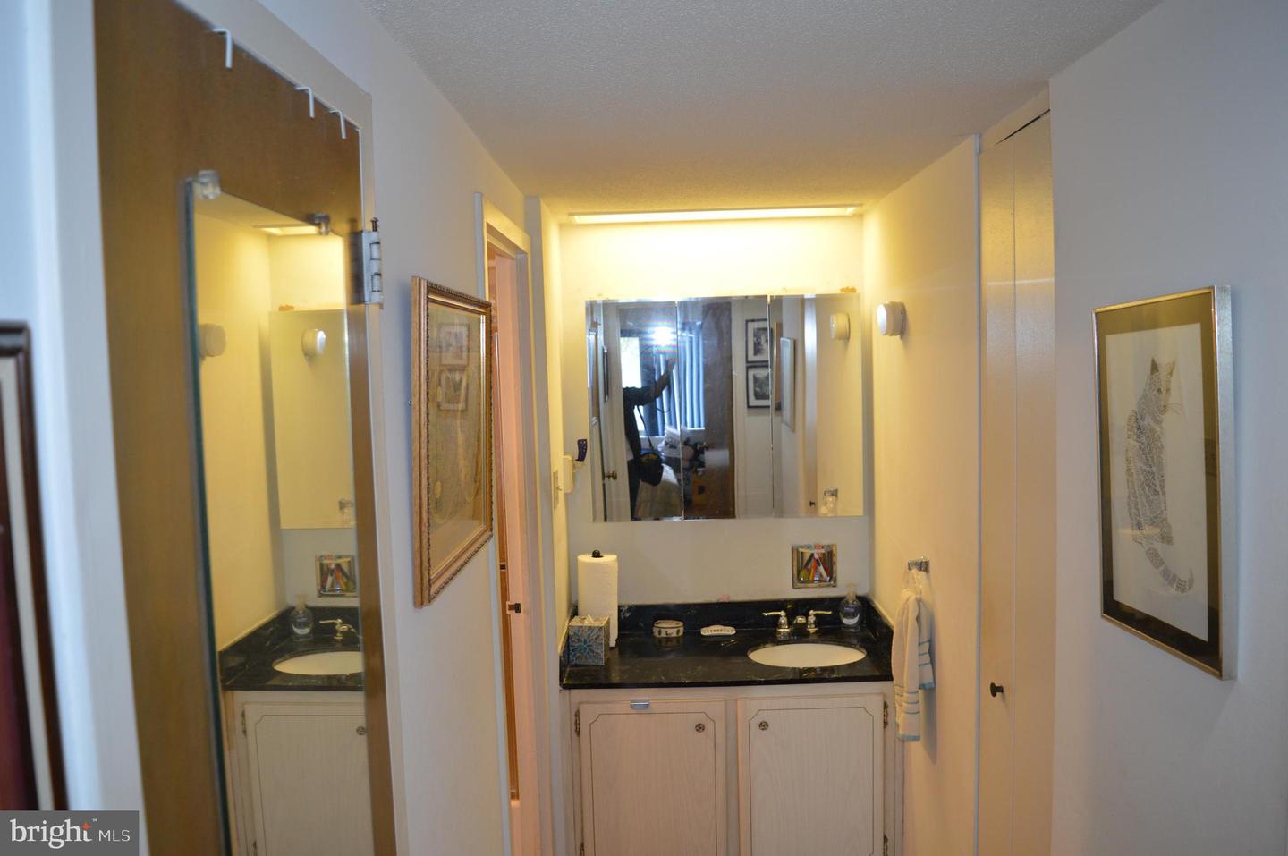 100 West Ave #409-S