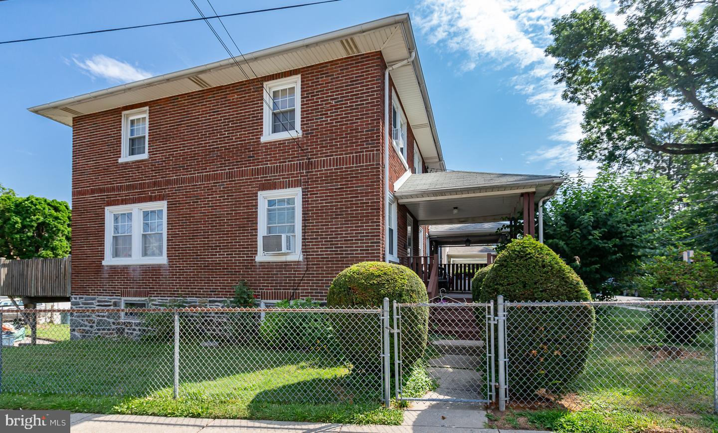 156 Edgemont Ave