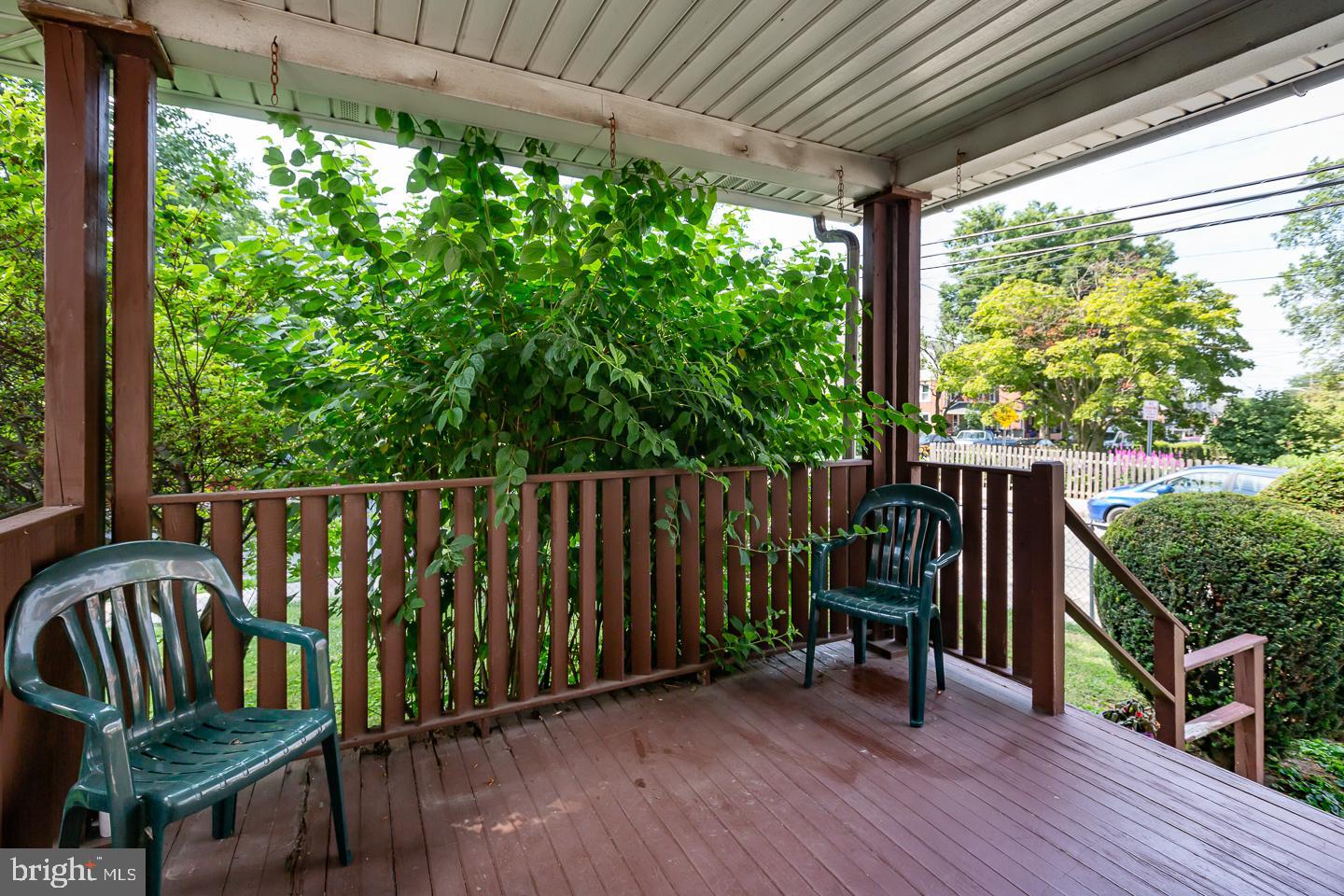 156 Edgemont Ave