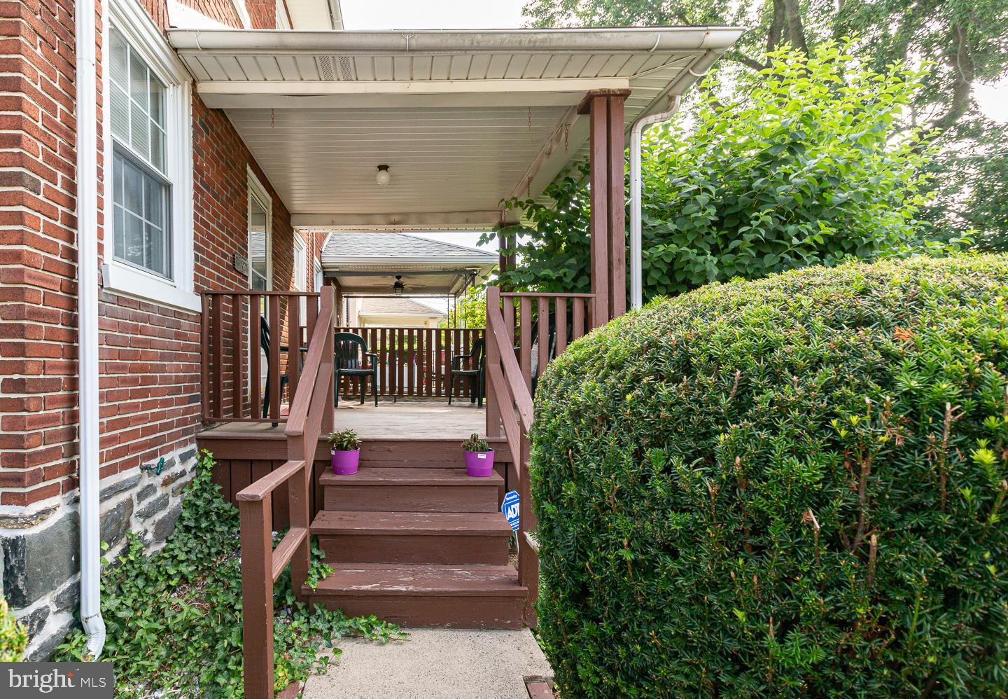 156 Edgemont Ave