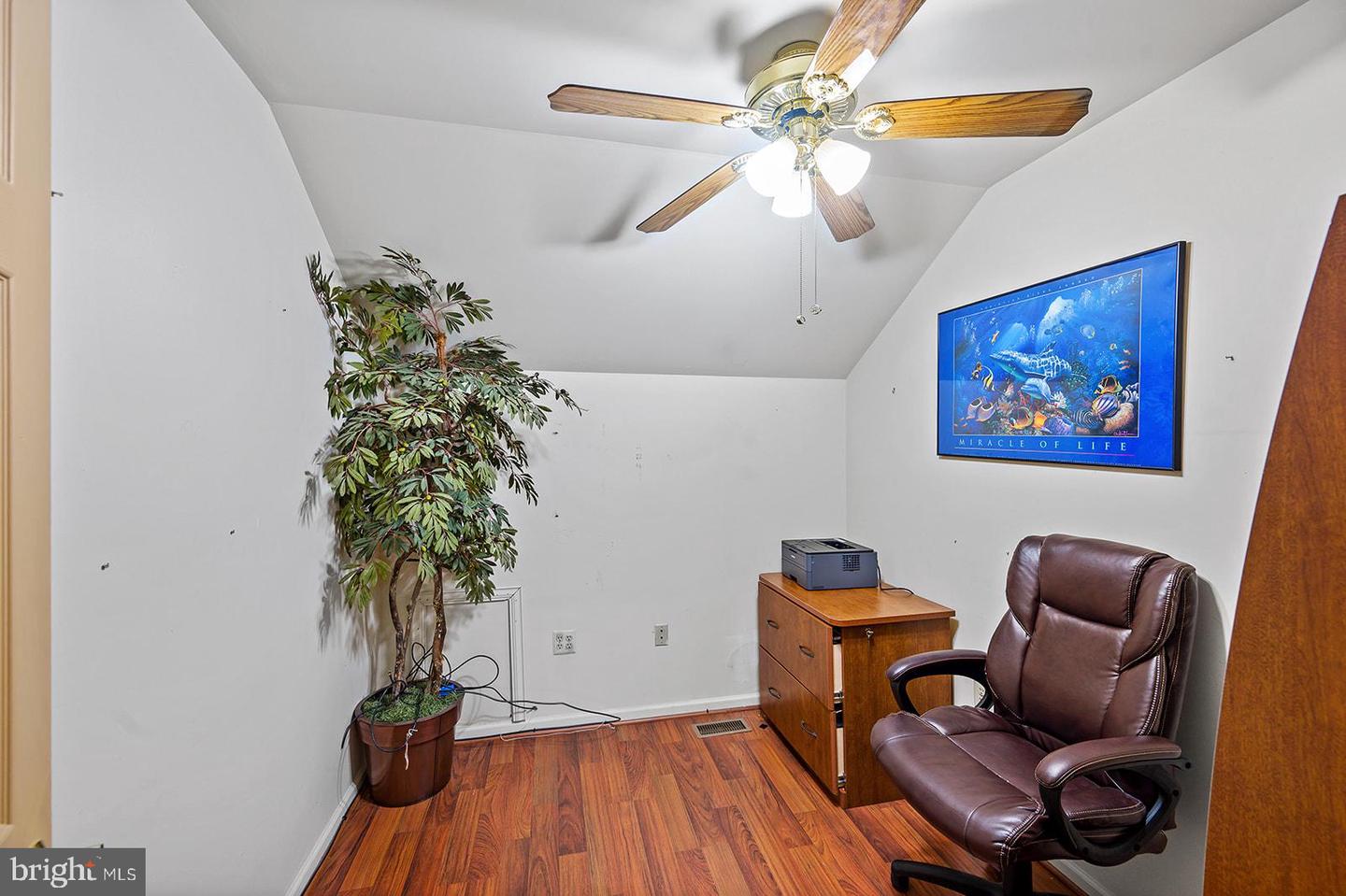 88 Stuart Dr #88