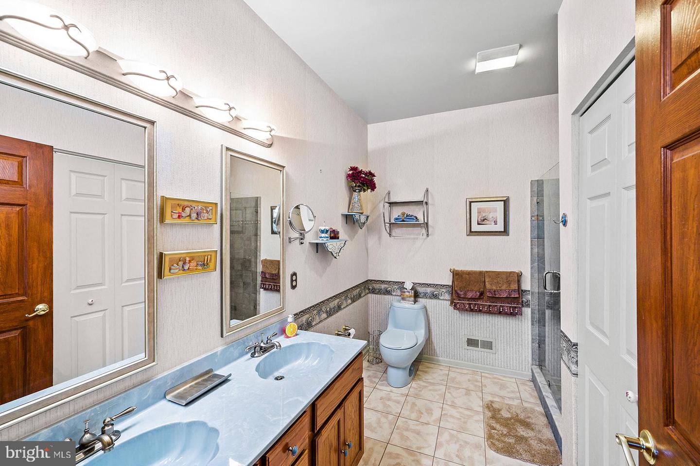 88 Stuart Dr #88