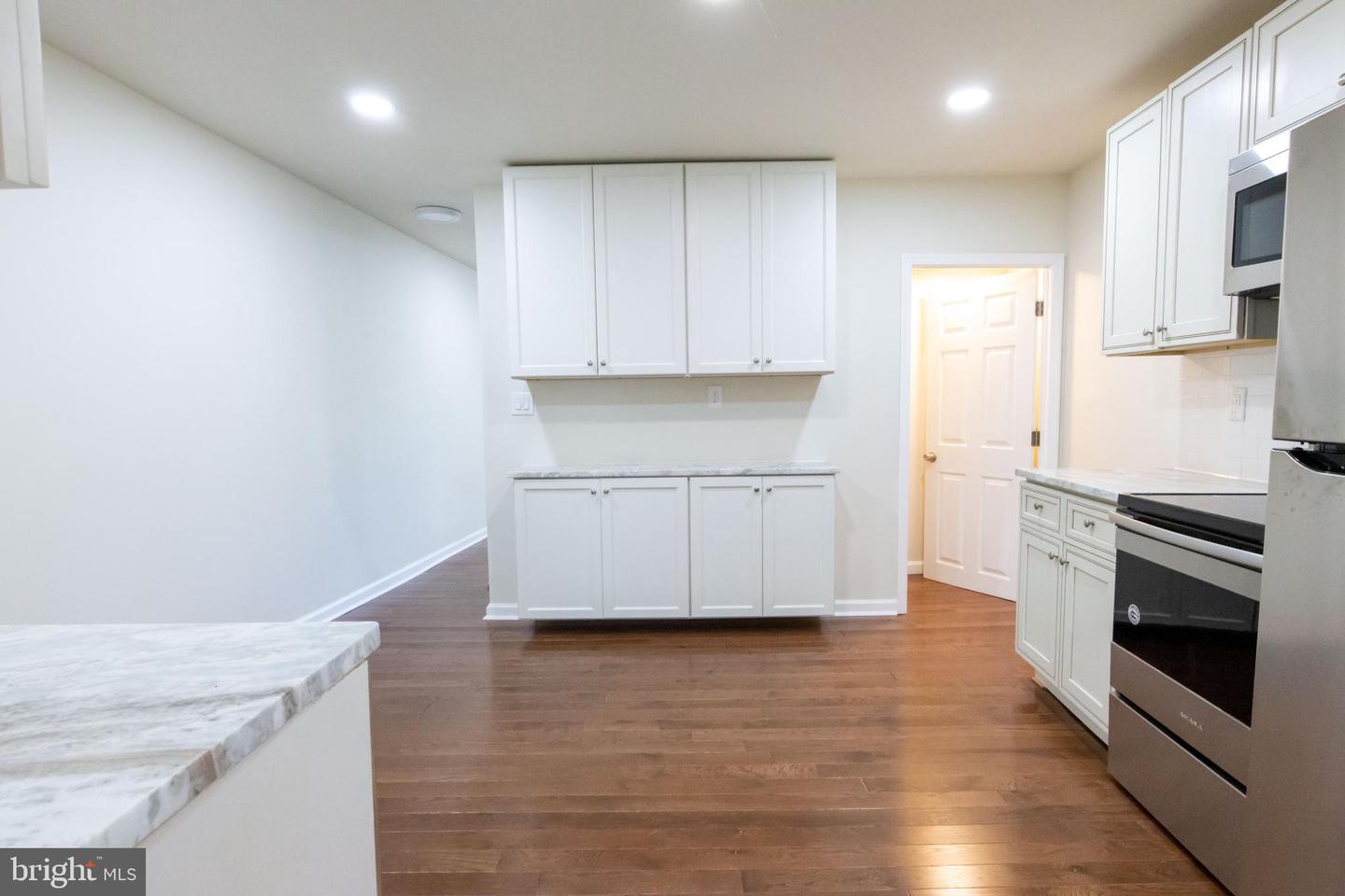 106 Brookfield Ter