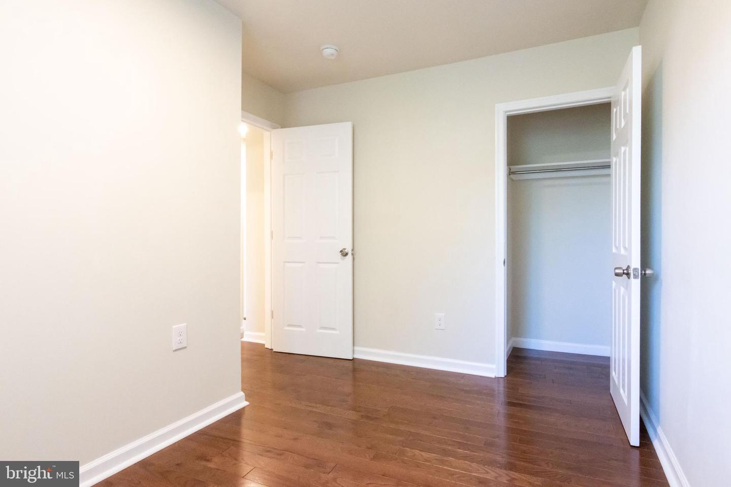 106 Brookfield Ter